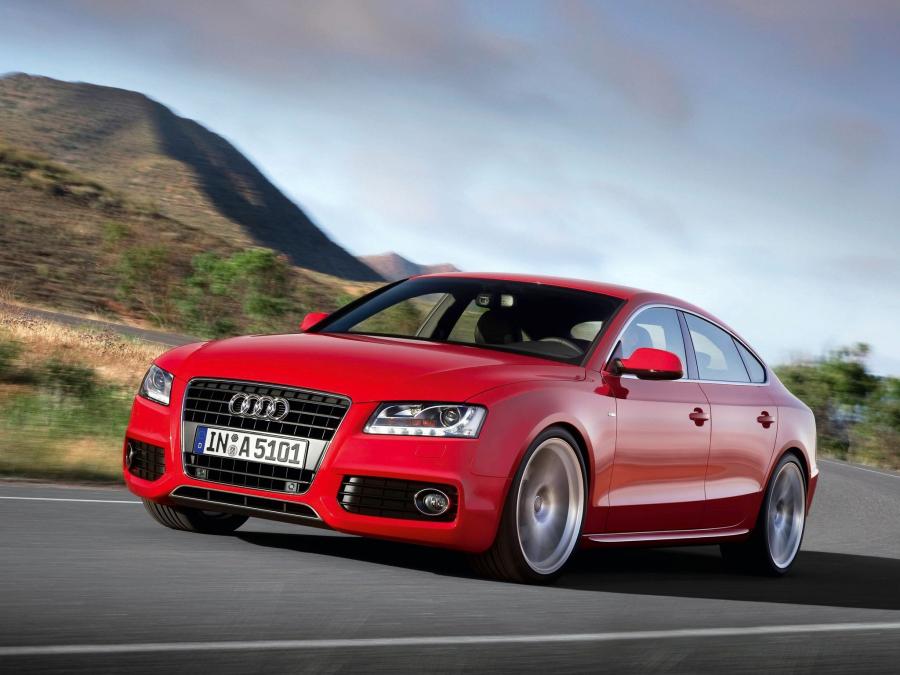  Audi A5 Sportback 2.0T S-Line 2009 года  (фото 25 из 32)